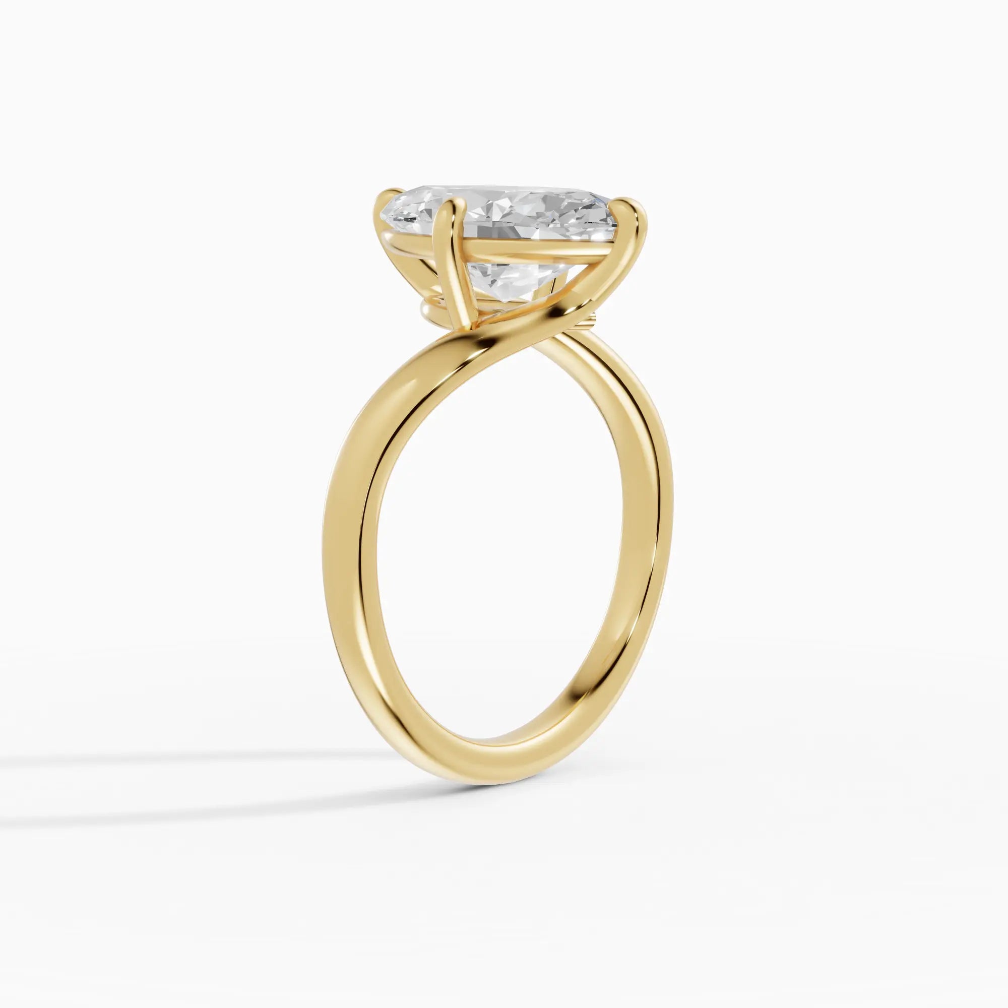 Anillo marquesa con engaste compás bypass | Prestige