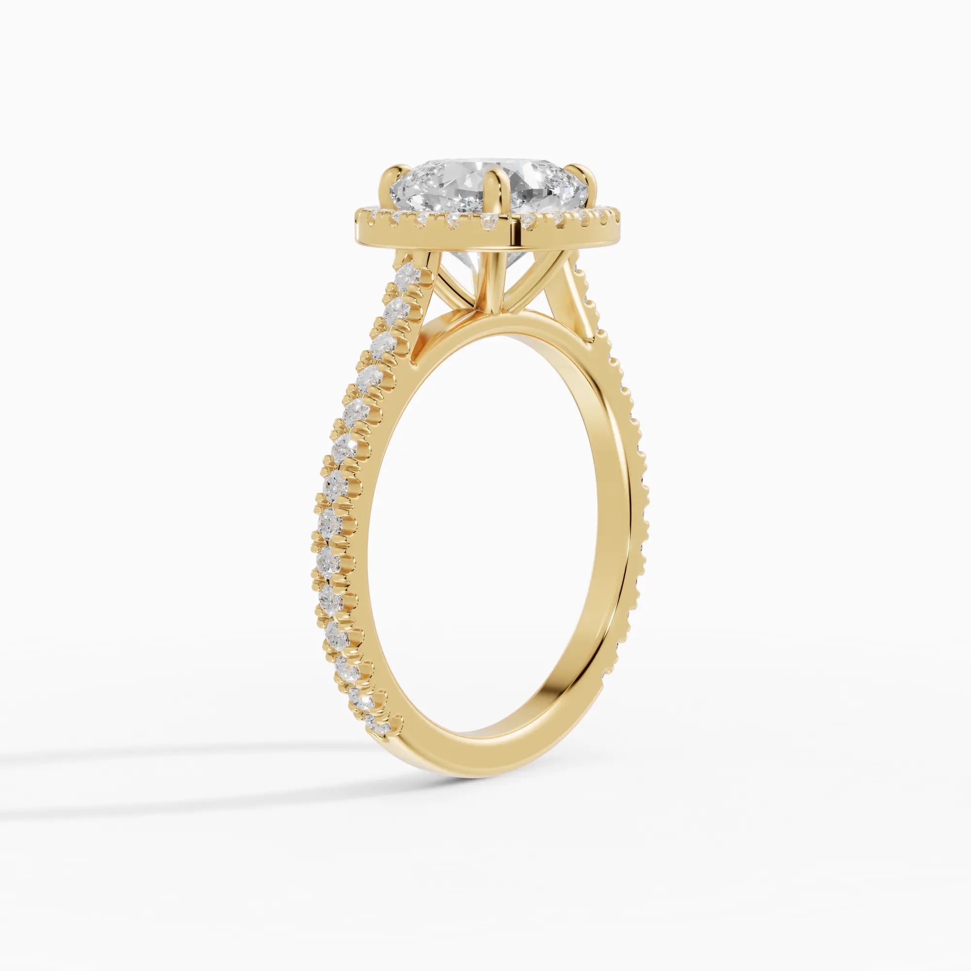 Anillo halo cojín con catedral | Aura