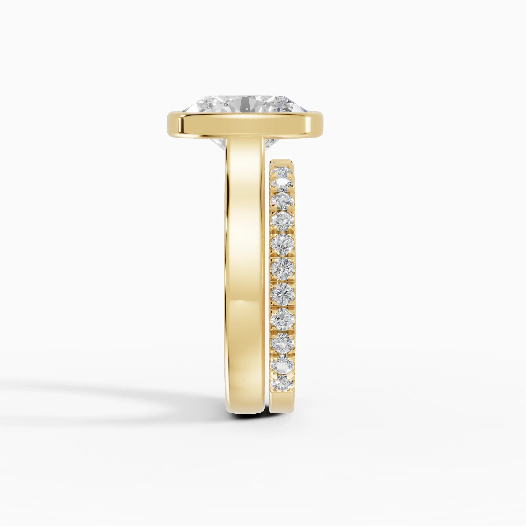 Anillo solitario oval biselado | Empyrean