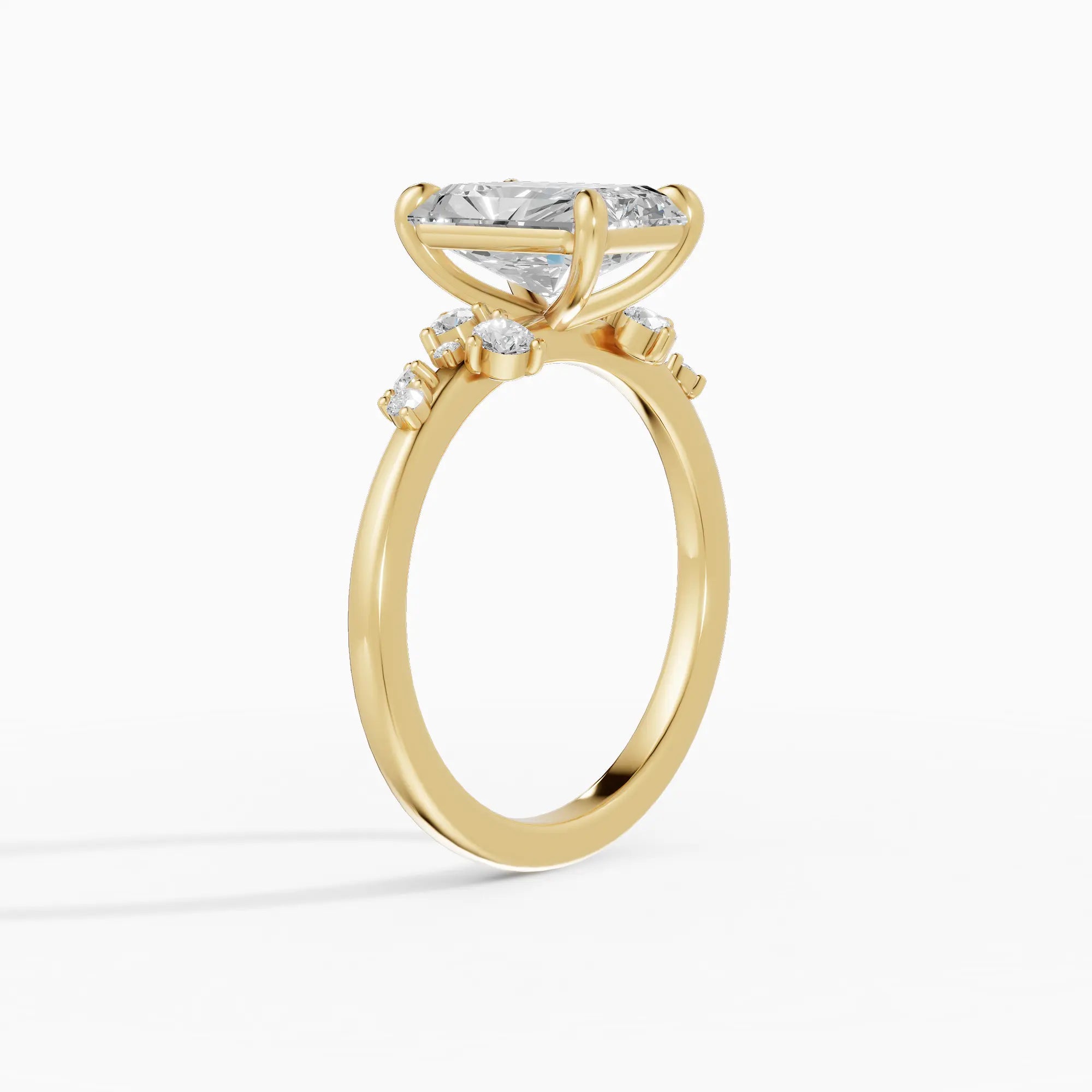 Anillo clúster radiante | Velour